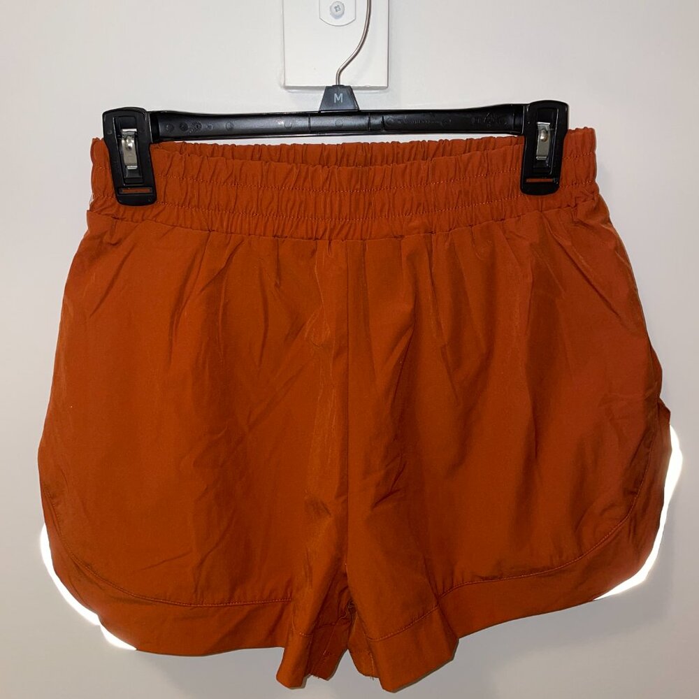 Alphalete Burnt Orange Reflective Running Shorts Medium